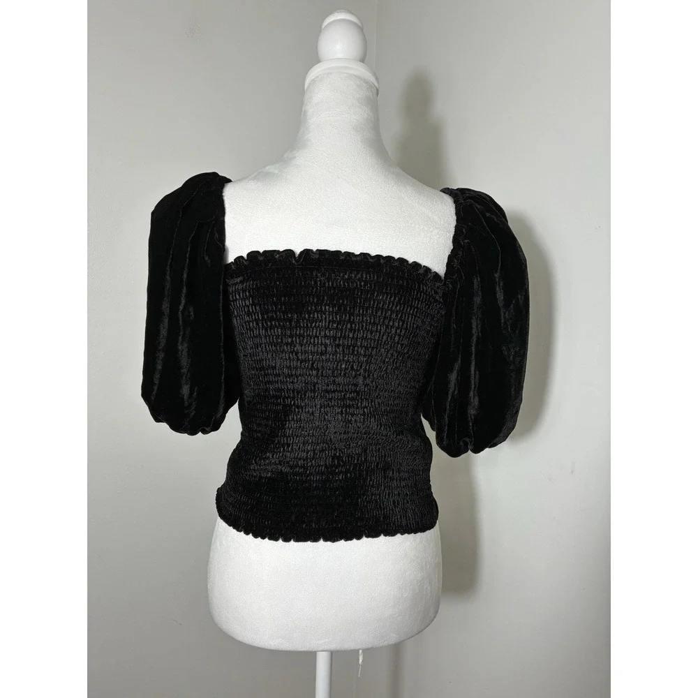 Reformation Luka Top Sz 4 Black Silk Blend Whimsy Goth Smocked Back Puff Sleeves